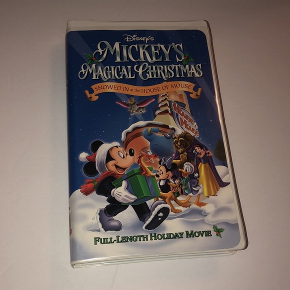 Vintage VHS Christmas Cartoon Classics - Picture 4 of 5